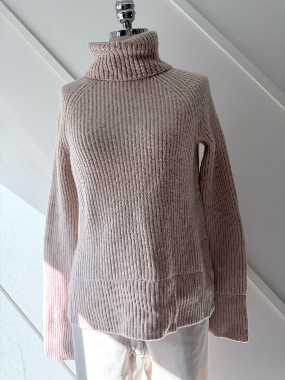 AYR Merino Wool Alpaca Blend Ribbed Turtleneck Sweater XS Light Pink AS IS